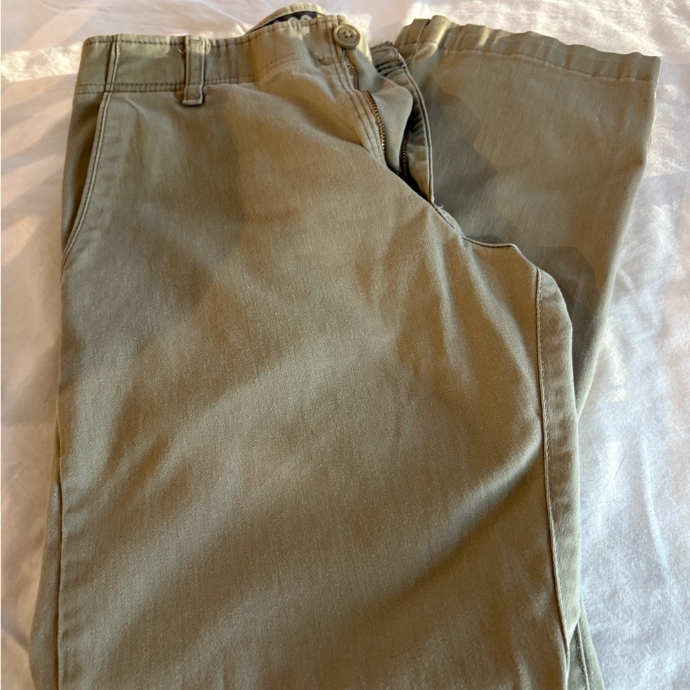 Lee Men's khaki Chinos